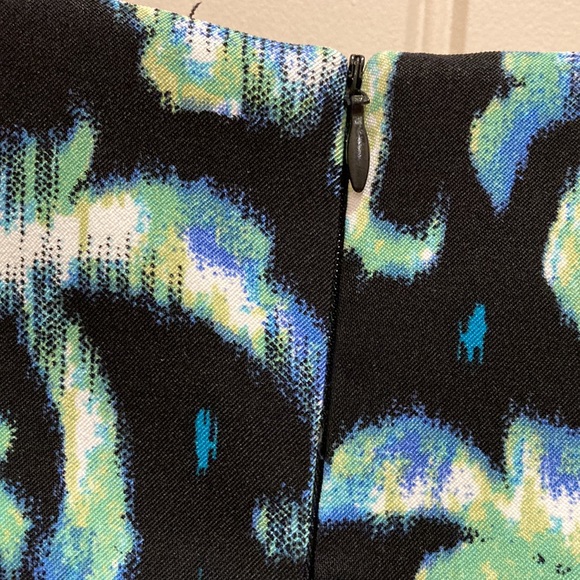 Laura Petites Women’s Sz 6 Multicolor Aztec Sheath Dress Zipper Back Sleeveless - Picture 3 of 5